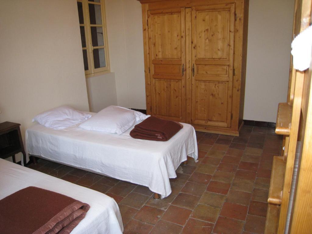 Gites Du Domaine Des Dames فالون بون دارْك الغرفة الصورة