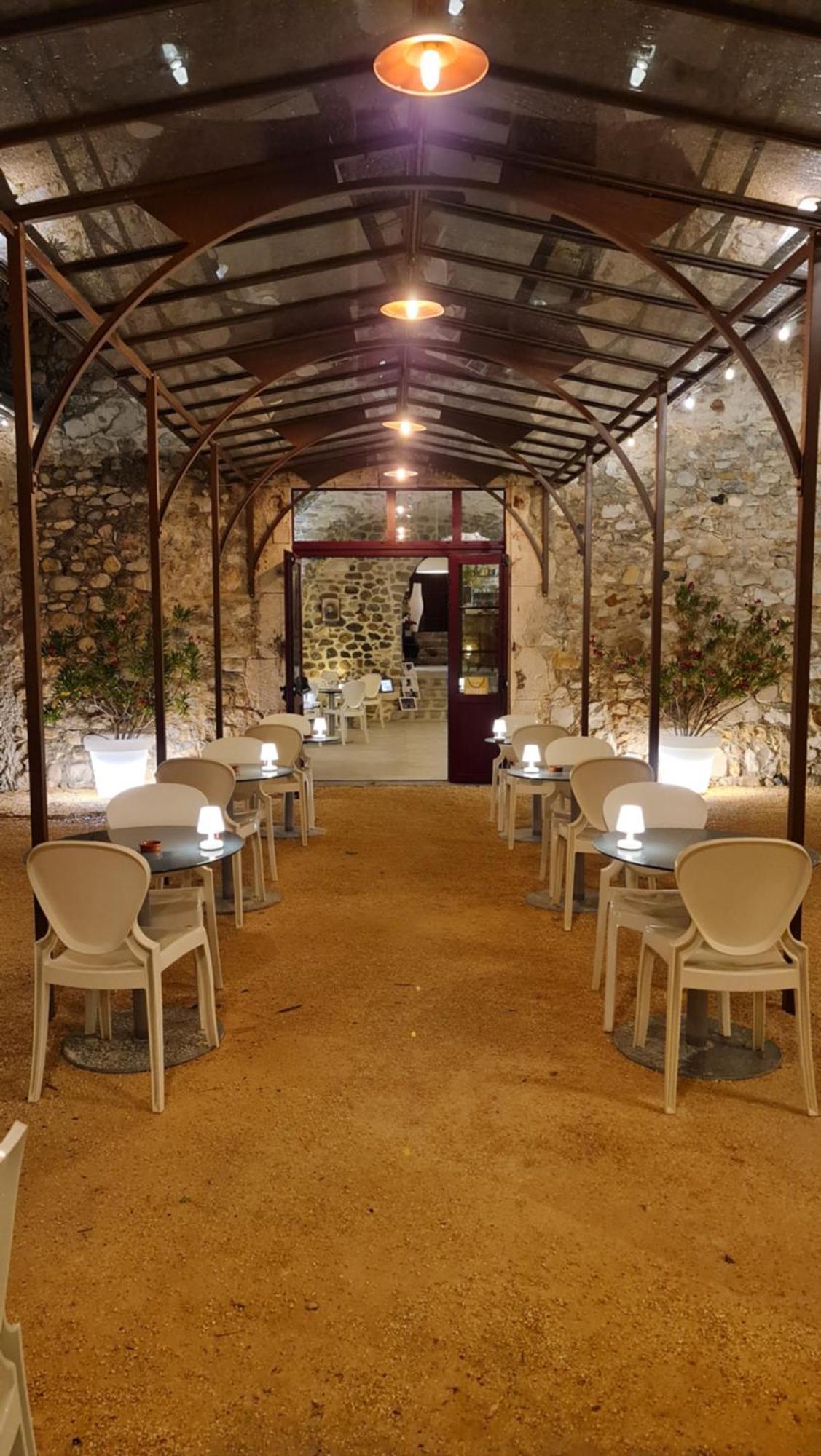 Gites Du Domaine Des Dames فالون بون دارْك المظهر الخارجي الصورة