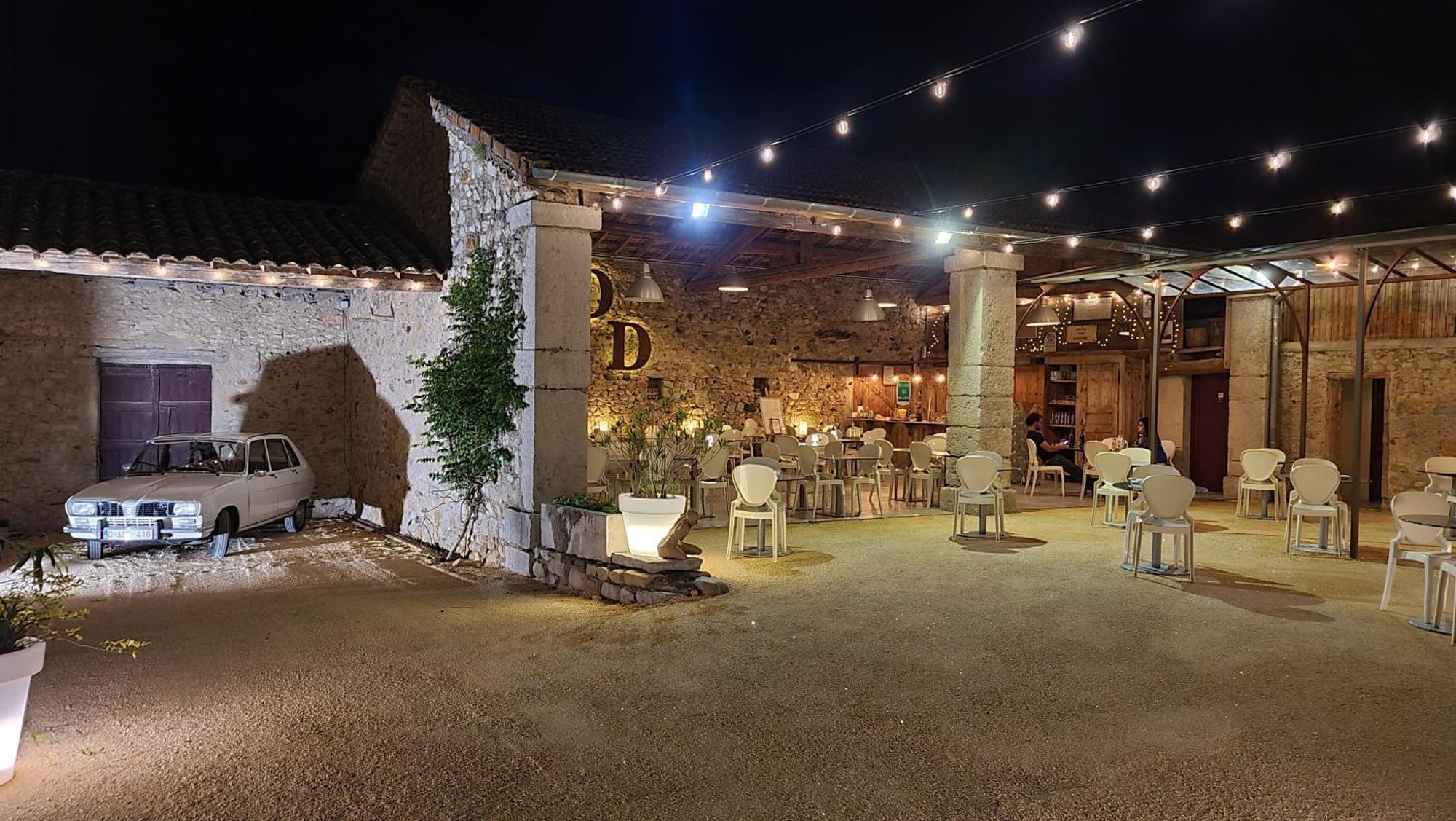 Gites Du Domaine Des Dames فالون بون دارْك المظهر الخارجي الصورة