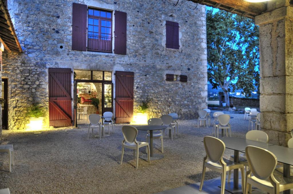 Gites Du Domaine Des Dames فالون بون دارْك الغرفة الصورة