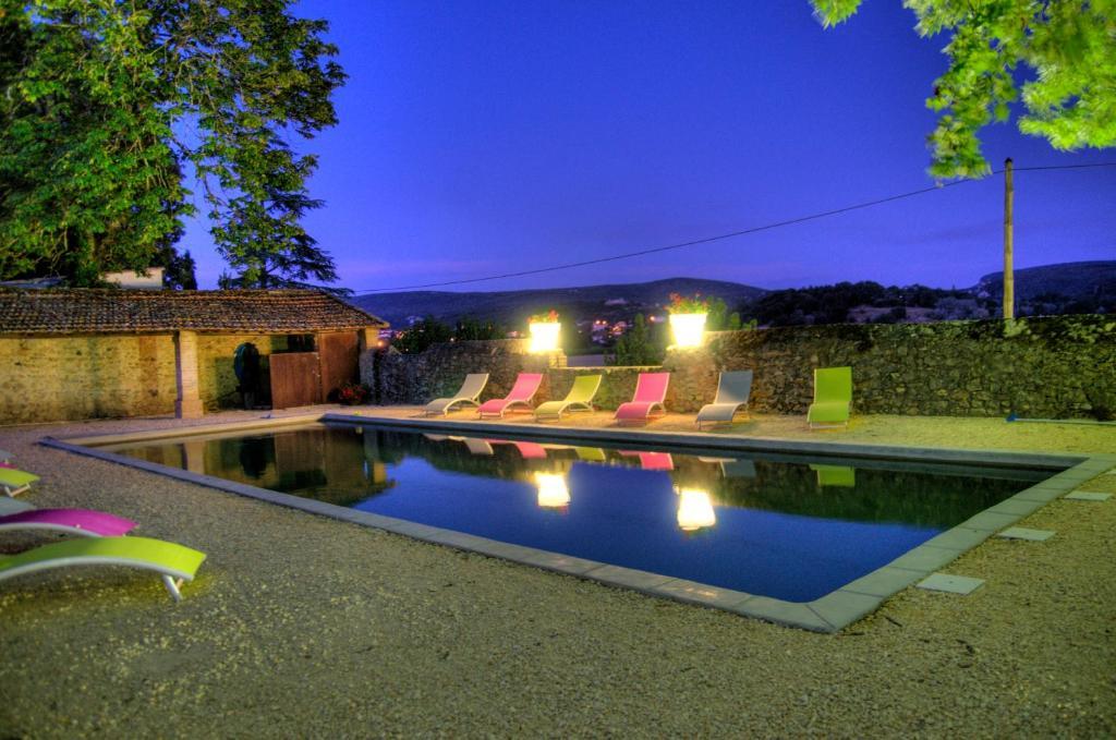 Gites Du Domaine Des Dames فالون بون دارْك الغرفة الصورة